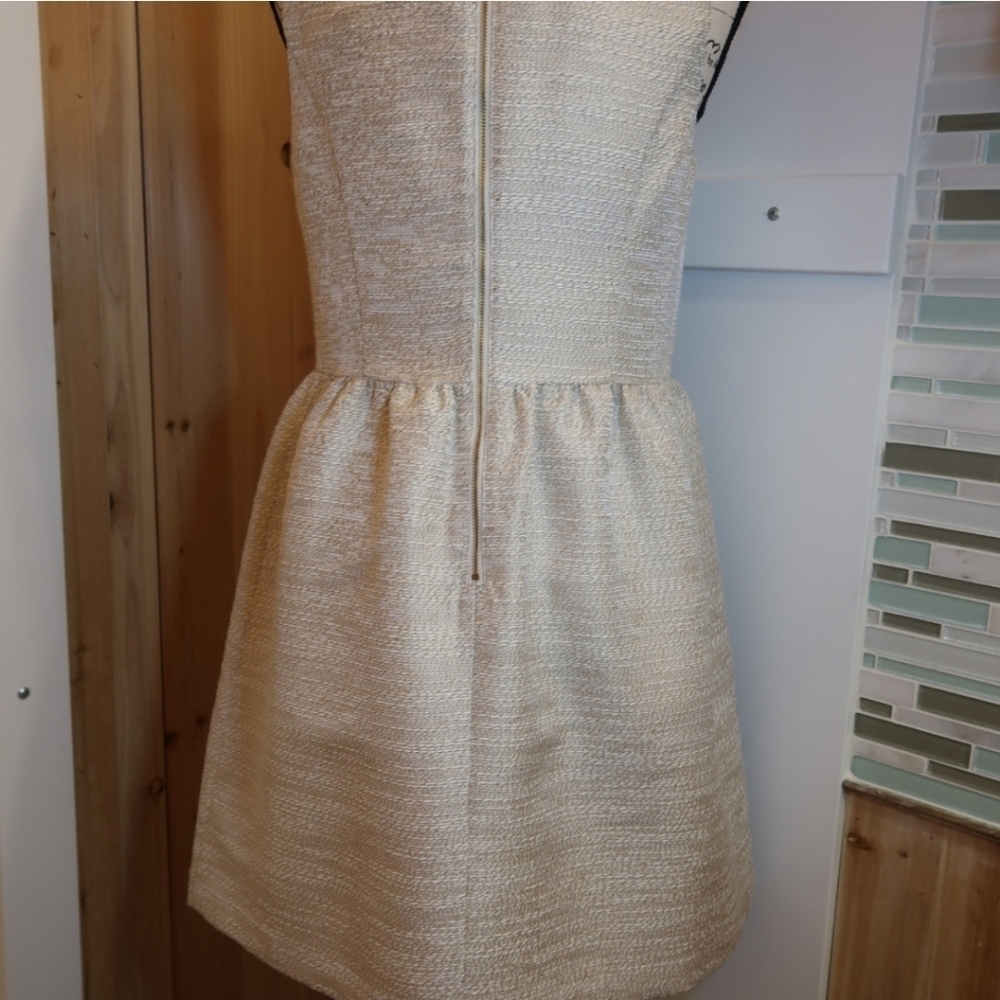 Kensie Cream Fit & Flare Textured Lace Dress Medium - Picture 4 of 7
